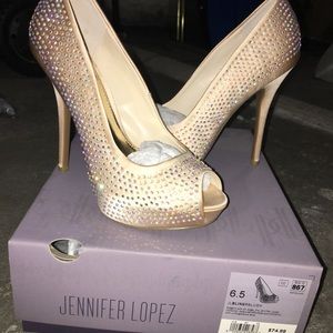 Jennifer lopez heels